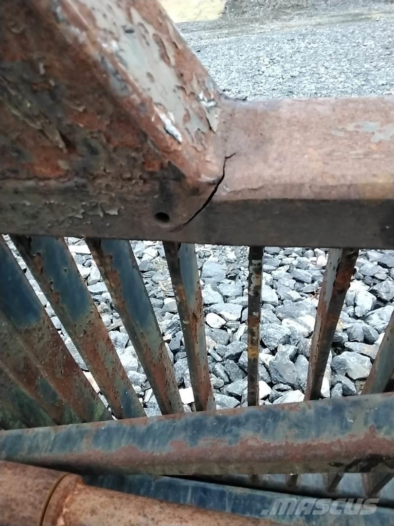 Valmet 860 Ďalšie komponenty