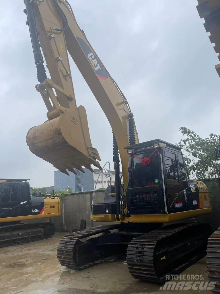 CAT 320 D Pásové rýpadlá
