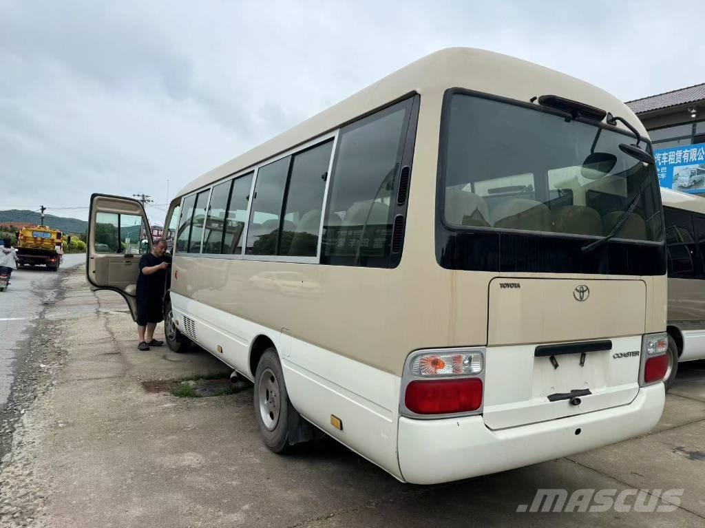 Toyota Coaster Bus Minibusy