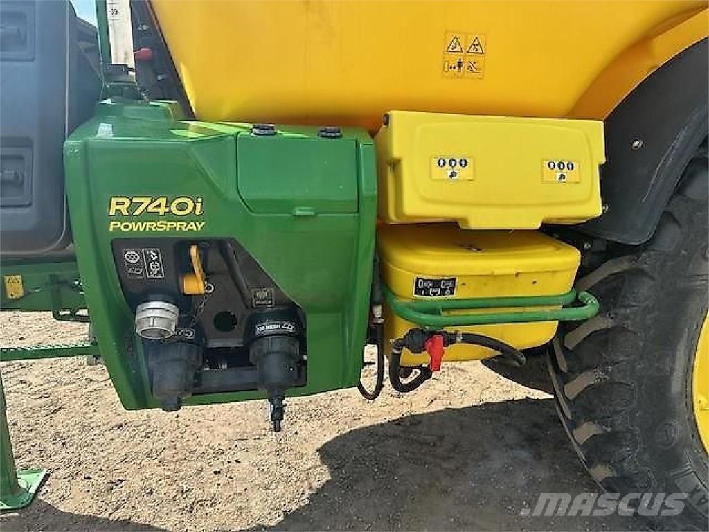 John Deere R740i Ťahané postrekovače