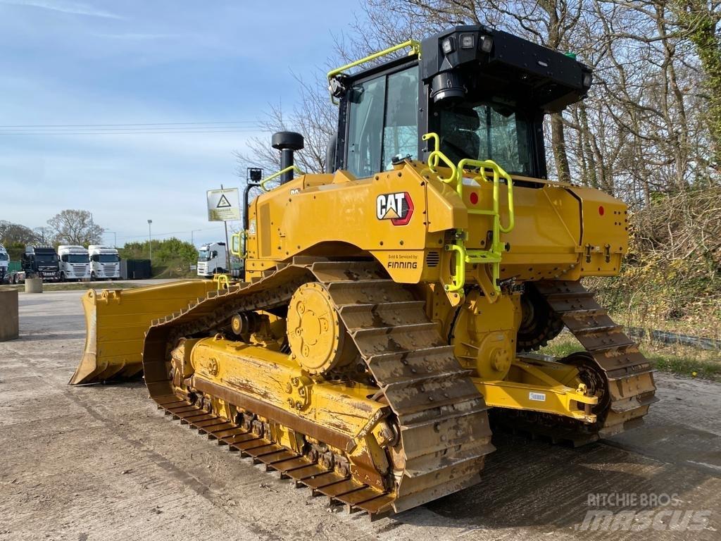 CAT D 6 Pásové dozéry