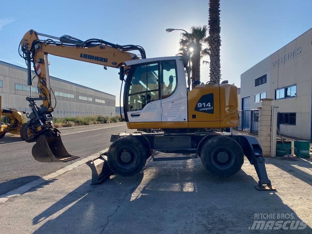Liebherr A 914 Kolesové rýpadlá