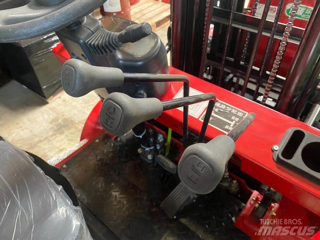 EasyLift CPD 15 Iné