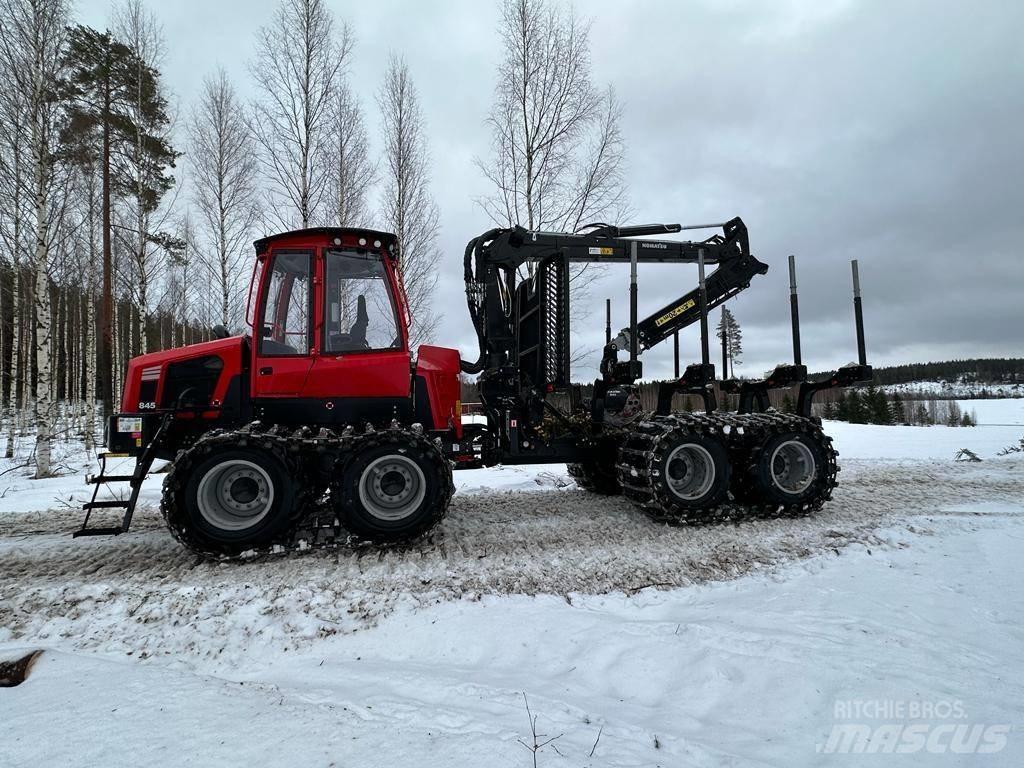 Komatsu 845 Lesné traktory