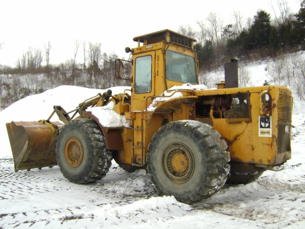 CAT 980B Kolesové nakladače