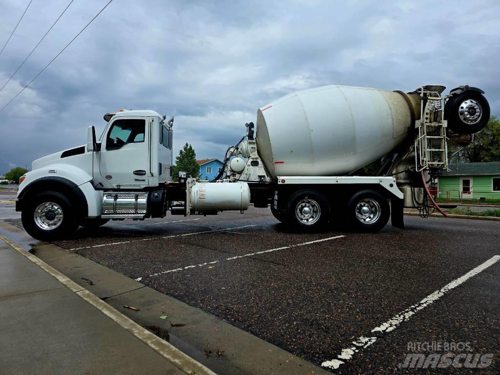 Kenworth T 880 Ďalšie nákladné vozidlá