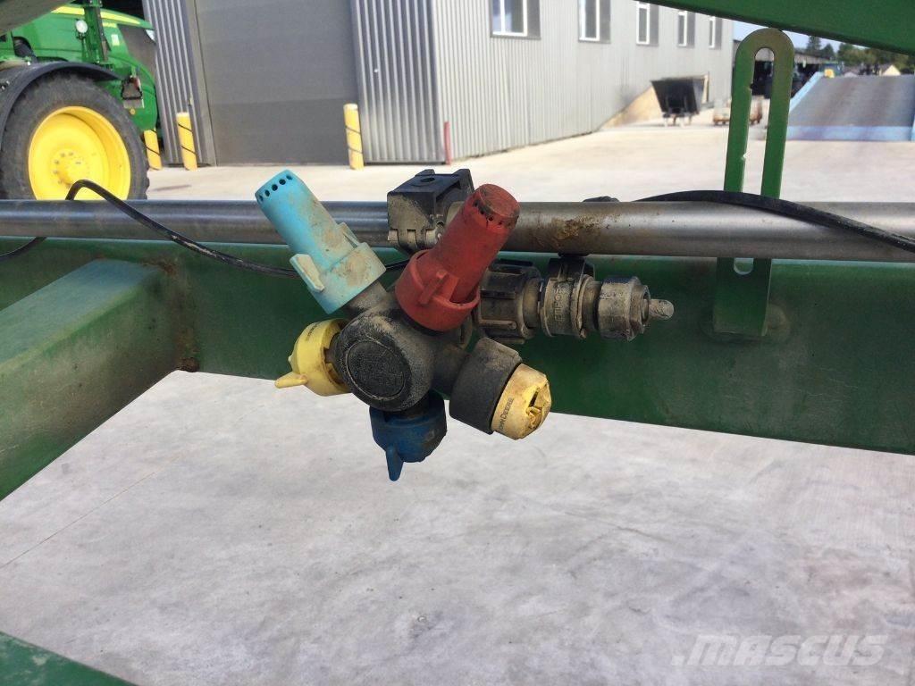 John Deere R4040 I Samohybné postrekovače