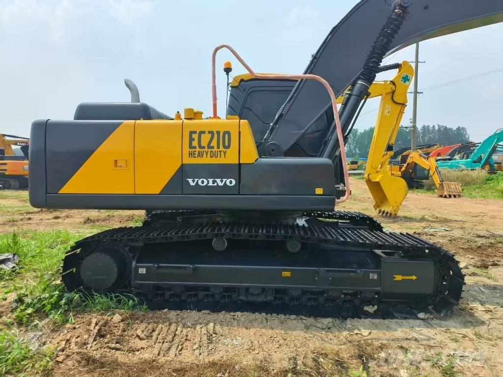 Volvo EC 210 Pásové rýpadlá