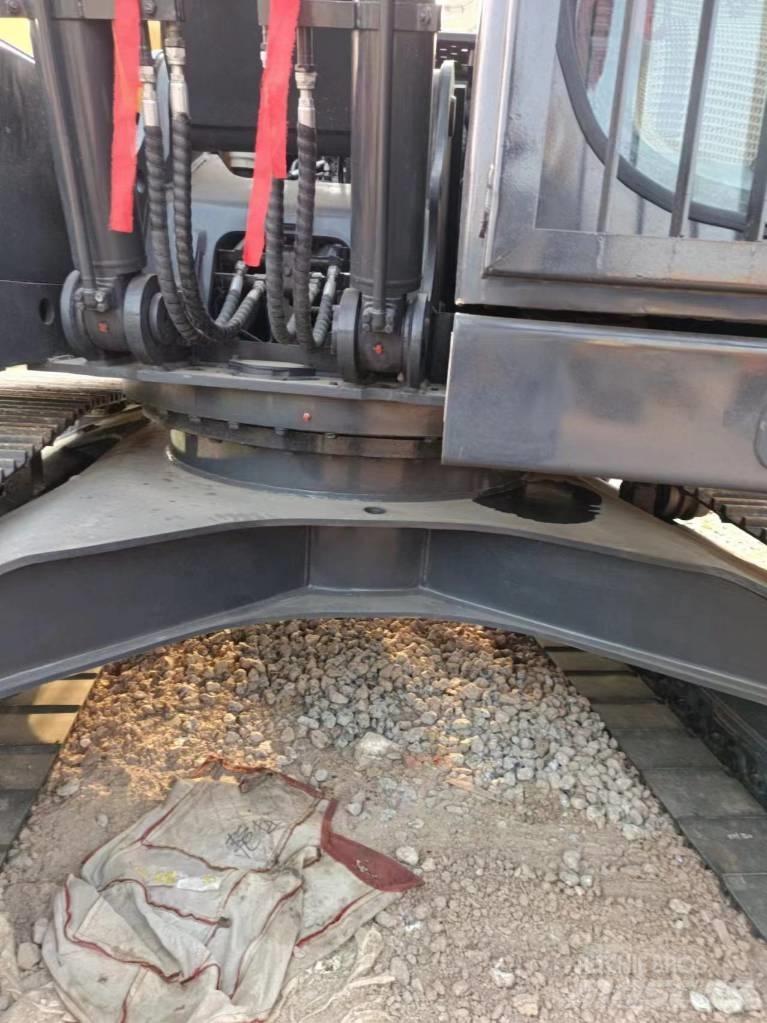 Volvo EC 140 Pásové rýpadlá
