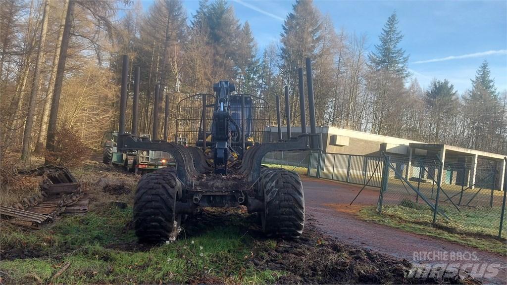 Ponsse Buffalo 8W Lesné traktory