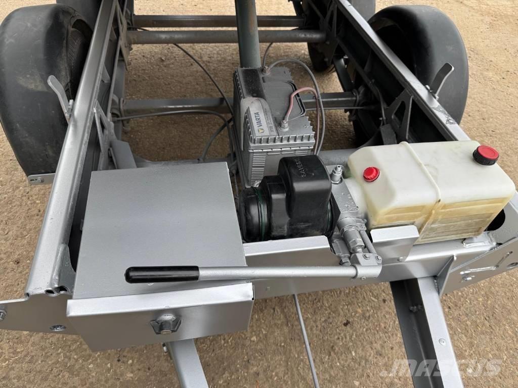 Ifor Williams 8 x 5 Vyklápacie prívesy