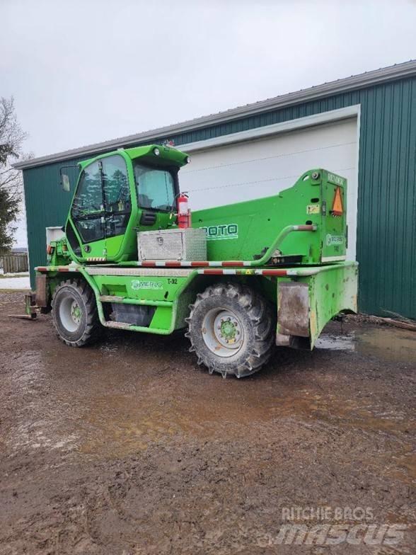 Merlo ROTO 45.21 Teleskopické manipulátory