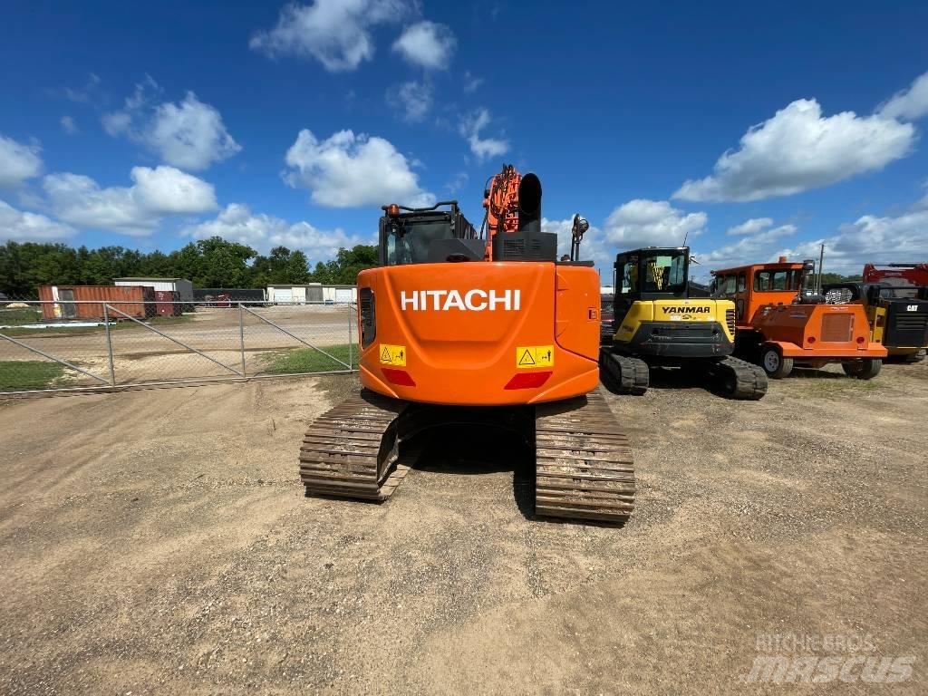 Hitachi ZX 135 US-6 Pásové rýpadlá
