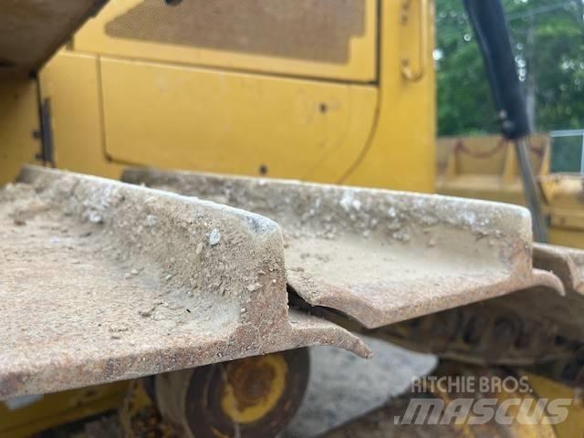 CAT D 6 T LGP Pásové dozéry