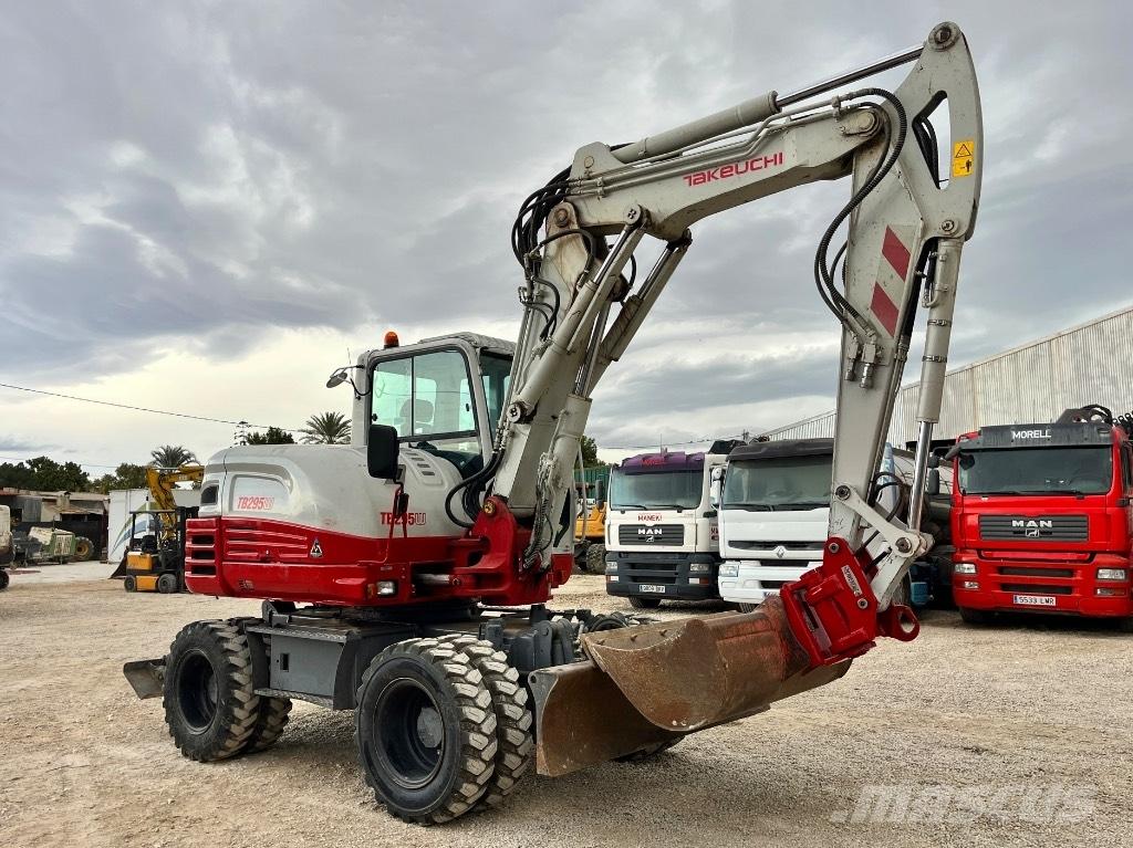 Takeuchi TB 295 W Kolesové rýpadlá