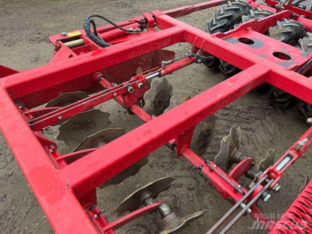 Horsch Pronto 6 DC Mechanické sejačky