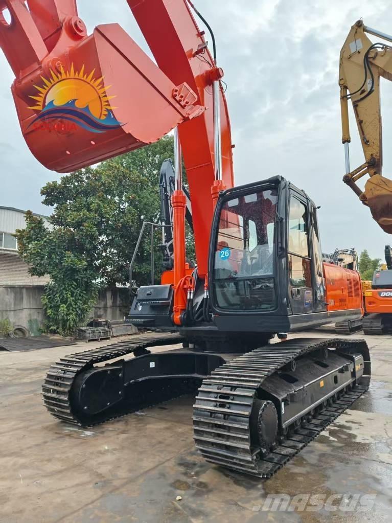 Hitachi ZX 350 Pásové rýpadlá