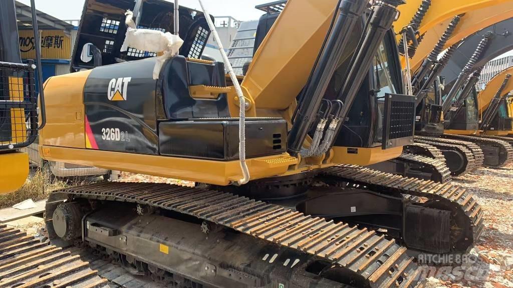 CAT 326 Pásové rýpadlá