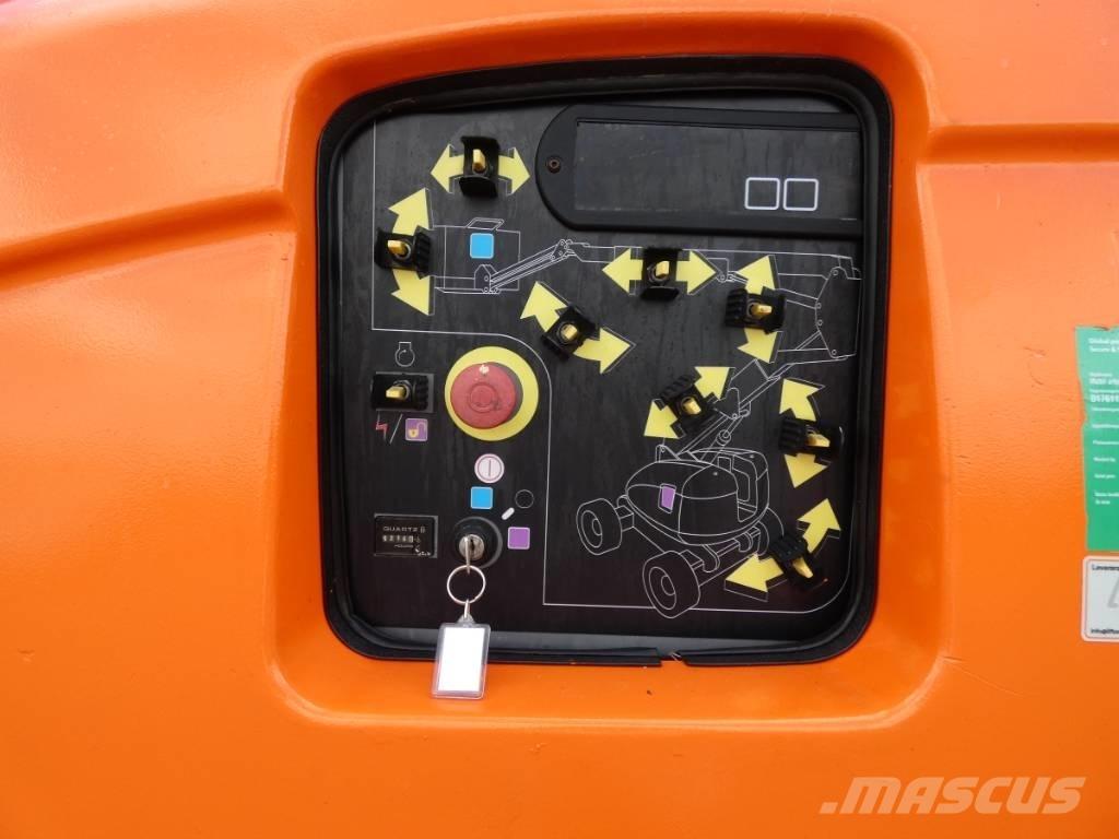 JLG 600 AJ Bomlift Kĺbové plošiny
