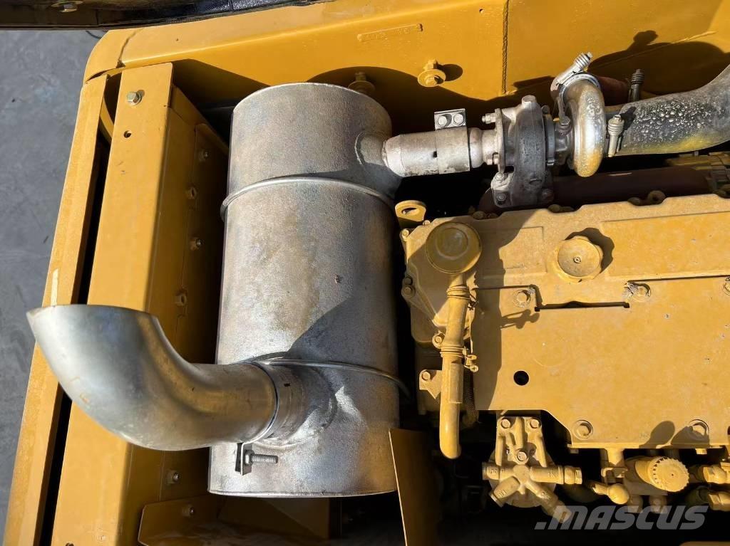 CAT 315 D L Pásové rýpadlá