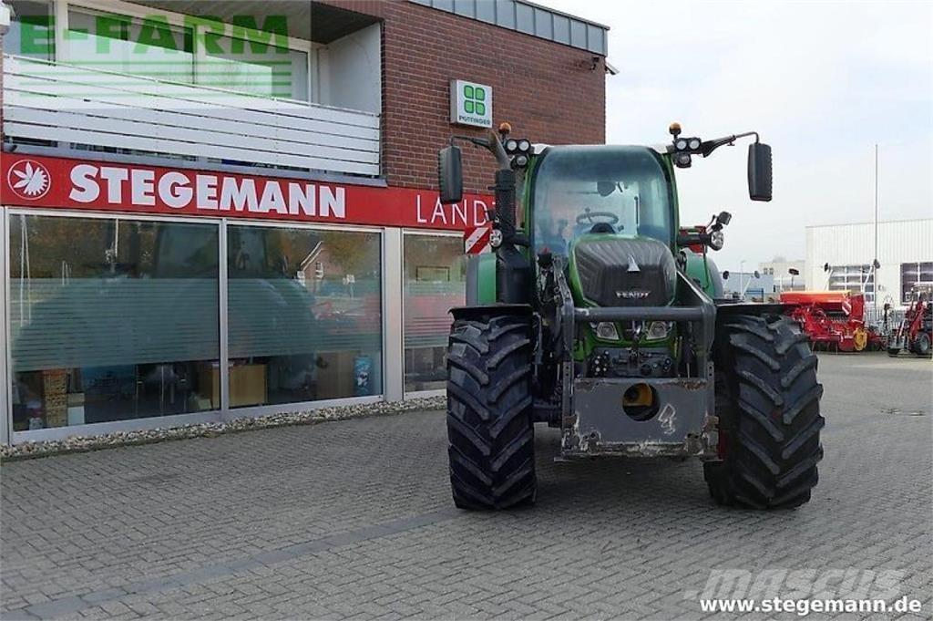 Fendt 718 vario s4 Traktory