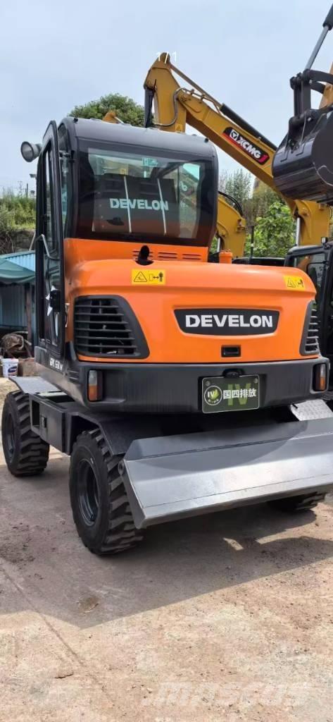 Develon DX60W ECO Kolesové rýpadlá