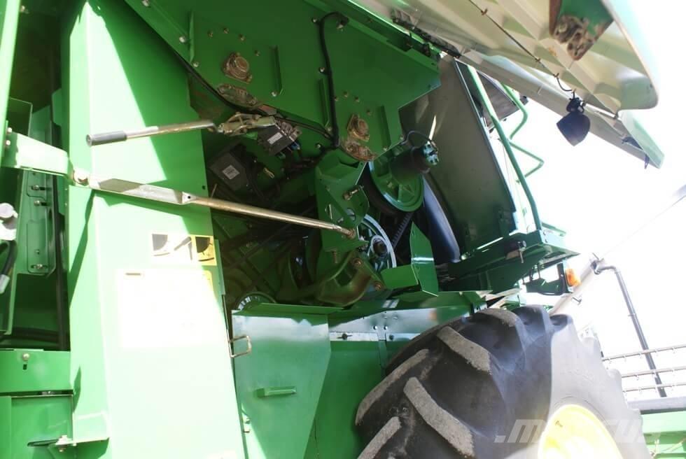 John Deere T 550 Kombinované zberacie stroje