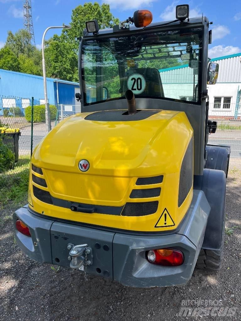 Wacker Neuson WL 52 Kolesové nakladače