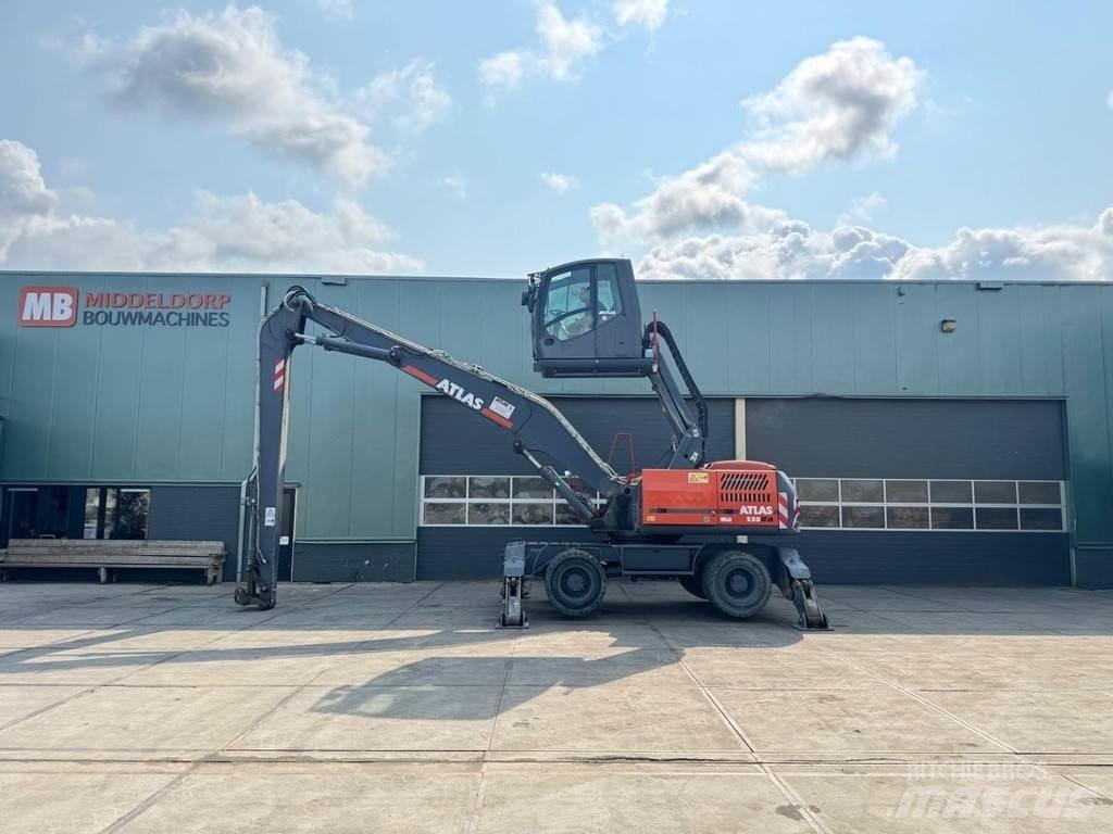 Atlas 250 MH Stroje pre manipuláciu s odpadom