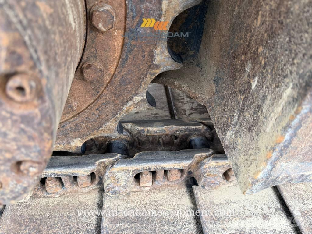 Komatsu PC 130 LC-8 Pásové rýpadlá