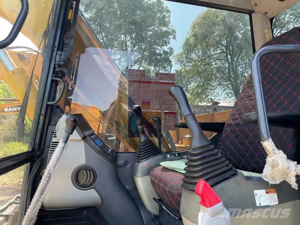 Komatsu PC70-8 Midi rýpadlá 7 t - 12 t