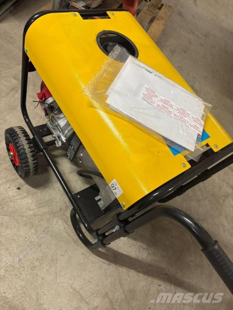 Atlas Copco QEP 8 Benzínové generátory