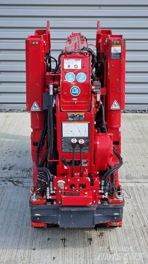 Unic URW 295 Minižeriavy