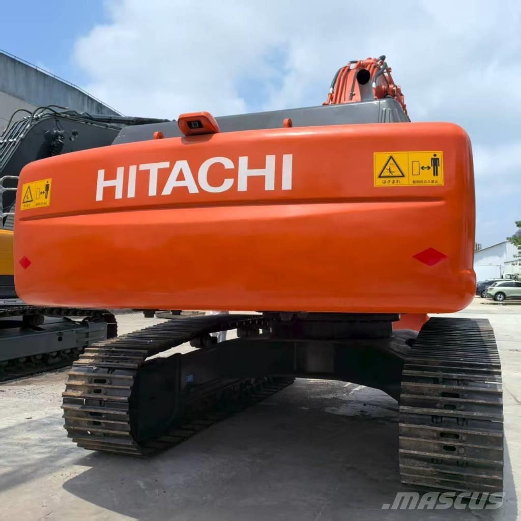 Hitachi ZX350H Midi rýpadlá 7 t - 12 t