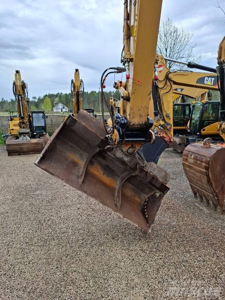 CAT 320 EL Pásové rýpadlá