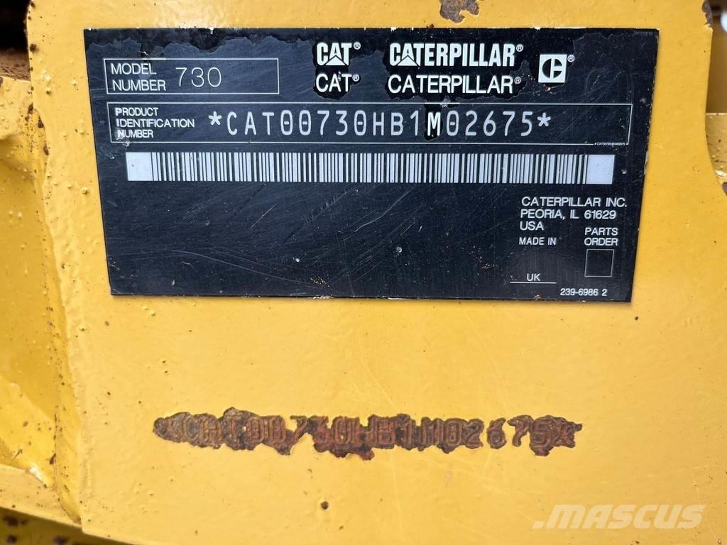 CAT 730 Kĺbové nákladné autá