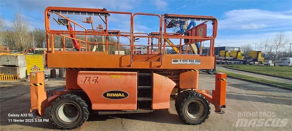 JLG 3394RT Nožnicové zdvíhacie plošiny