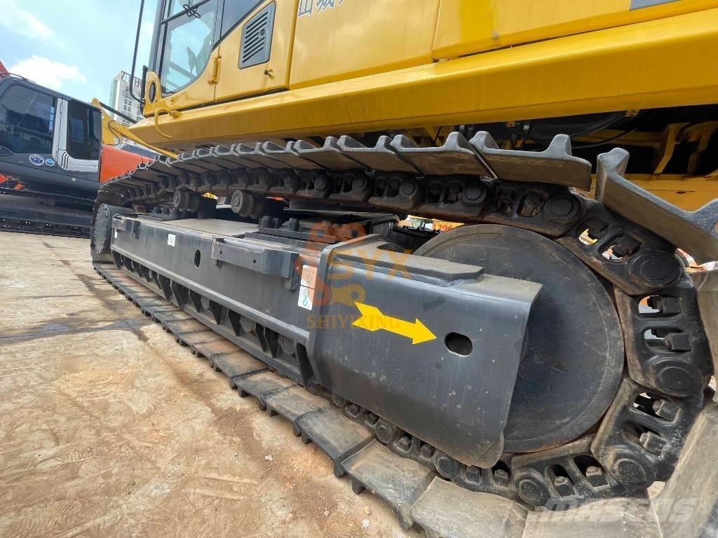 Komatsu PC 450-8 Pásové rýpadlá