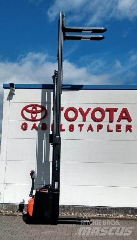 Toyota BT SWE145L Ručne vedené vysokozdvižné vozíky