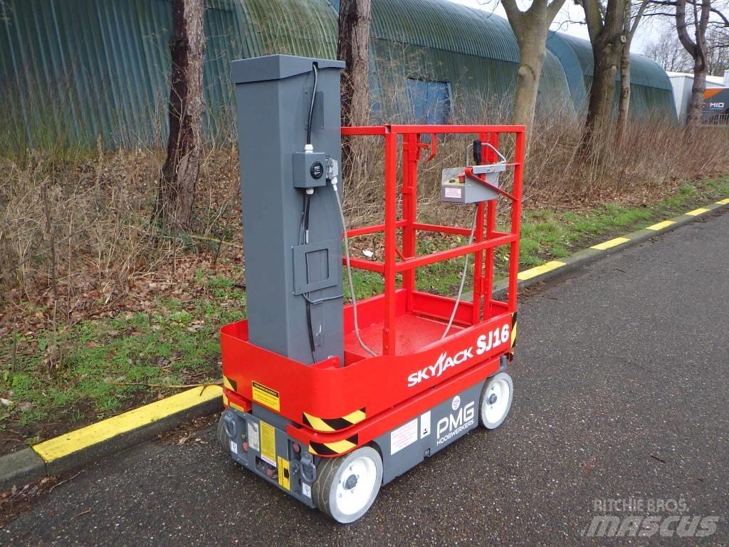 SkyJack SJ16 Vertikálne stĺpové výťahy