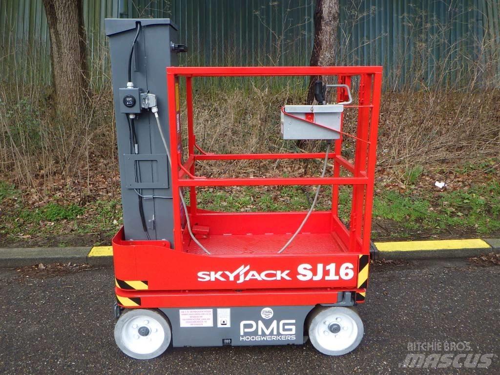 SkyJack SJ16 Vertikálne stĺpové výťahy