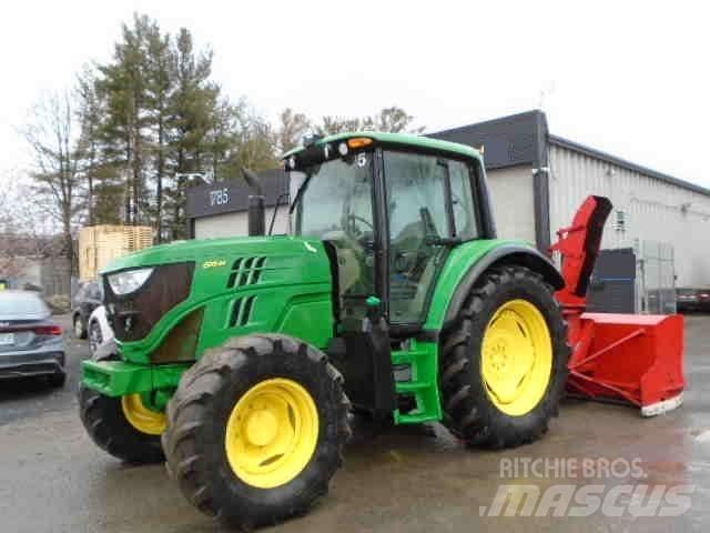 John Deere 6115 M Traktory