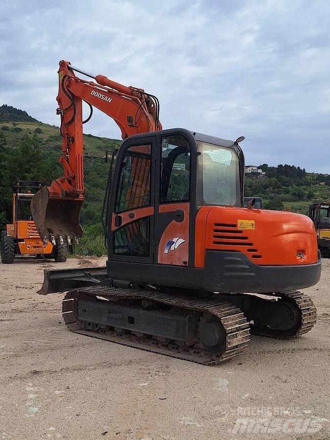 Doosan SOLAR 75V Špeciálne bagre