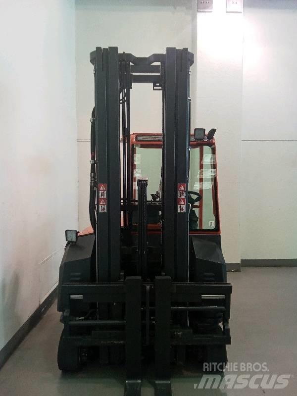 Combilift C 3000CBE Akumulátorové vozíky