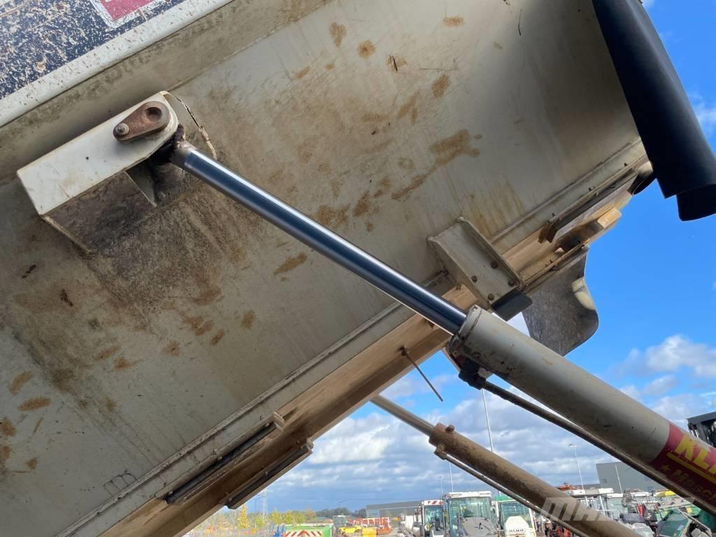 Terex TA 30-7 Kĺbové nákladné autá