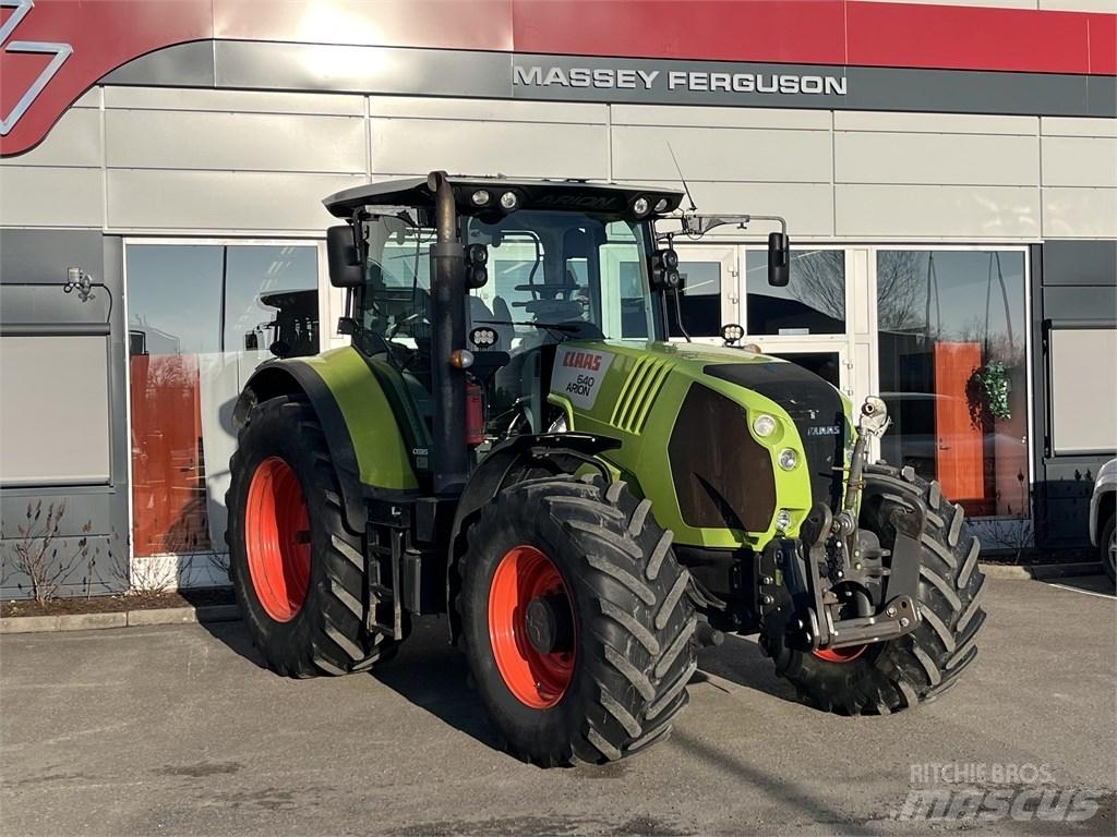 CLAAS Arion 640 Traktory