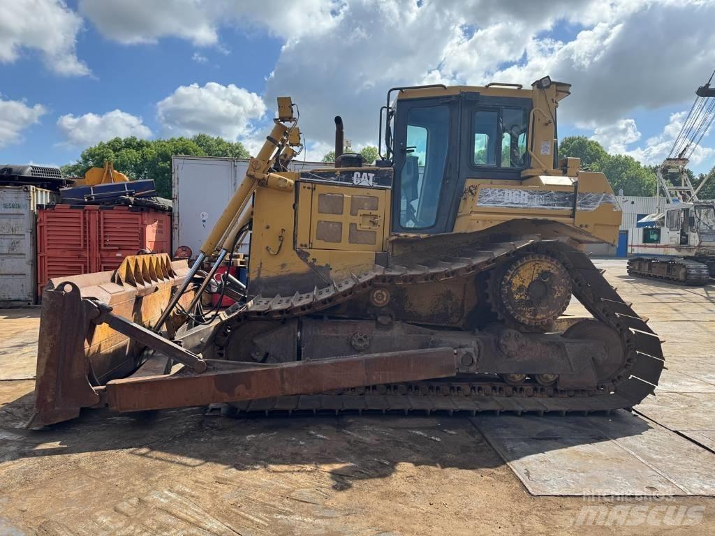 CAT D 6 R LGP Pásové dozéry