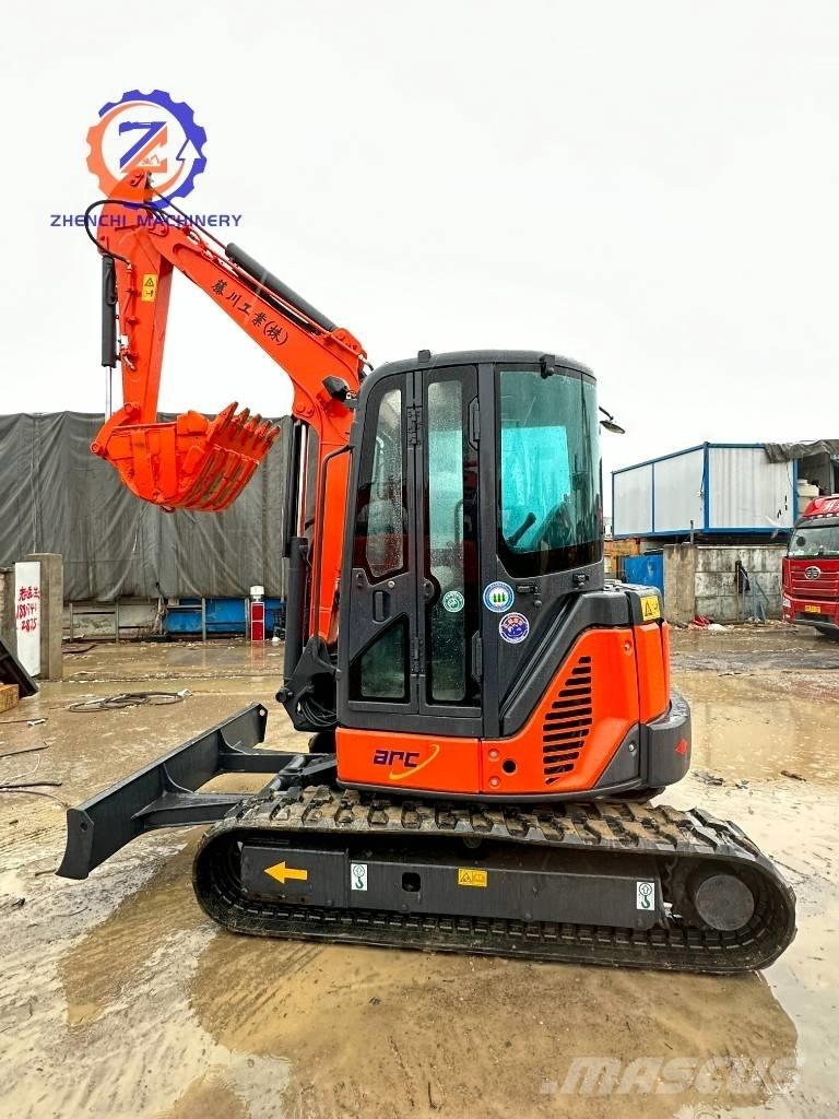 Hitachi ZX 50 Mini rýpadlá < 7t