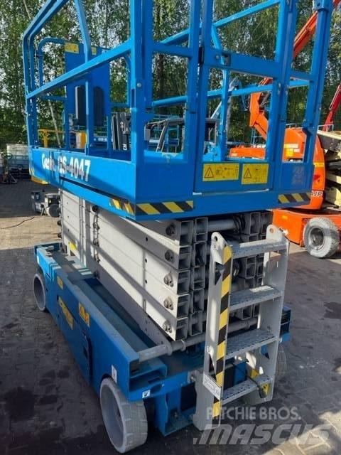 Genie GS 4047 Nožnicové zdvíhacie plošiny