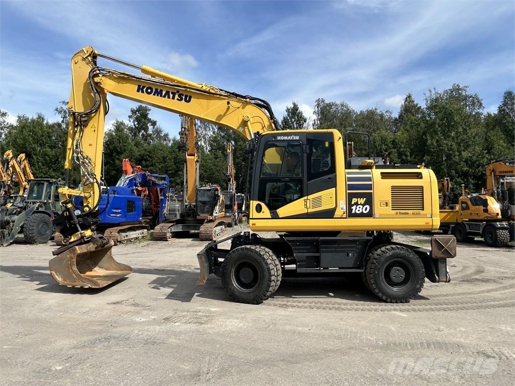 Komatsu PW 180-11 Kolesové rýpadlá